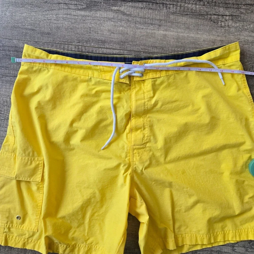 Brooks Brothers 346 Mens Yellow Cotton Nylon Board Shorts Swim Trunks Size 40